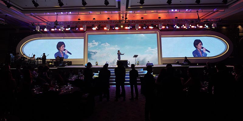 Strong Media Corp showcase